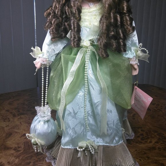 Genuine Porcelain Doll "BRIDGET" - Picture 8 of 16